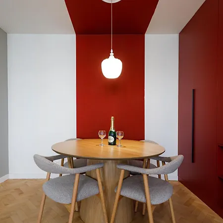 Ruby Corner - Quiet Near & Centre Apartmán Kosice