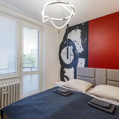 Ruby Corner - Quiet Near & Centre Apartment Košice